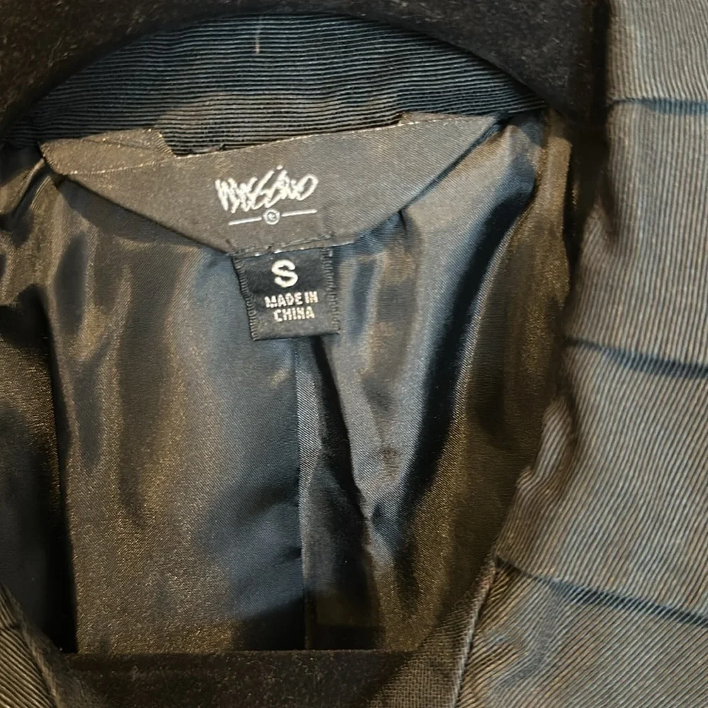Mossimo black rain jacket size S